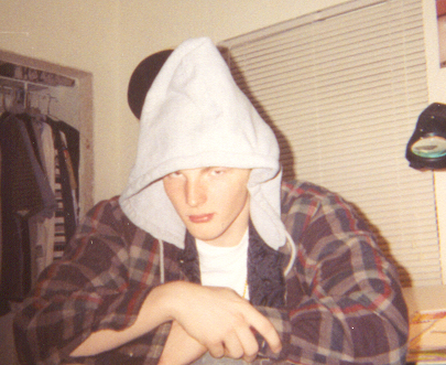 hoodrat.jpg (176279 bytes)